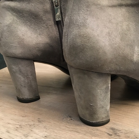 Ivanka Trump grey suede booties - Picture 4 of 6